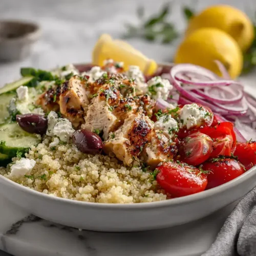 Easy Mediterranean Quinoa Bowl