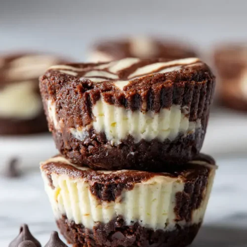 Easy Brownie Cheesecake Cups
