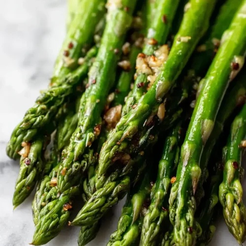 Easy Garlic Browned Butter Asparagus