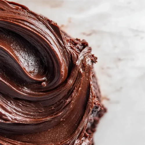 Easy Ultimate Chocolate Fudge Cake