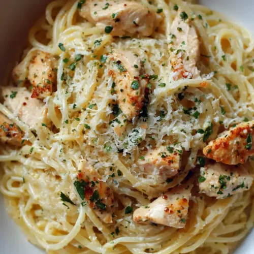 Easy Garlic Parmesan Chicken Spaghetti